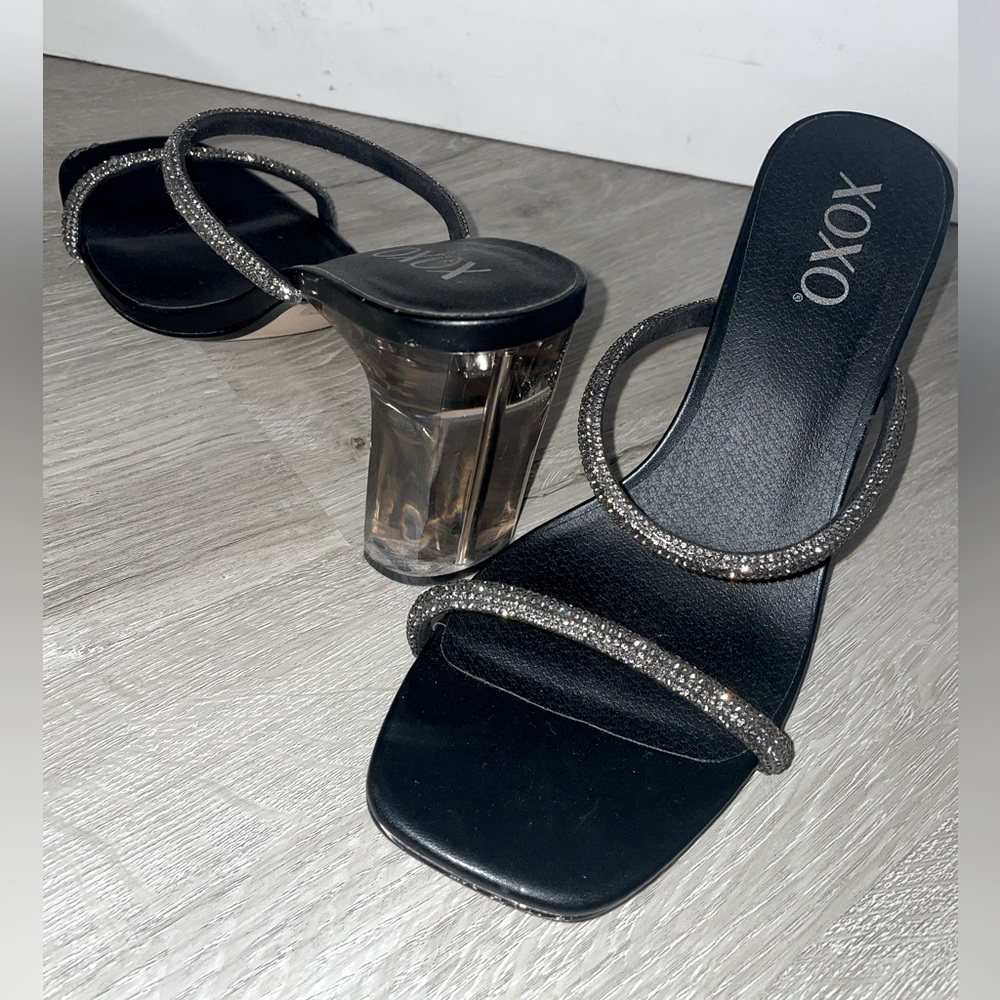 Classy double strapped dark rhinestone shoes with thick clear heels